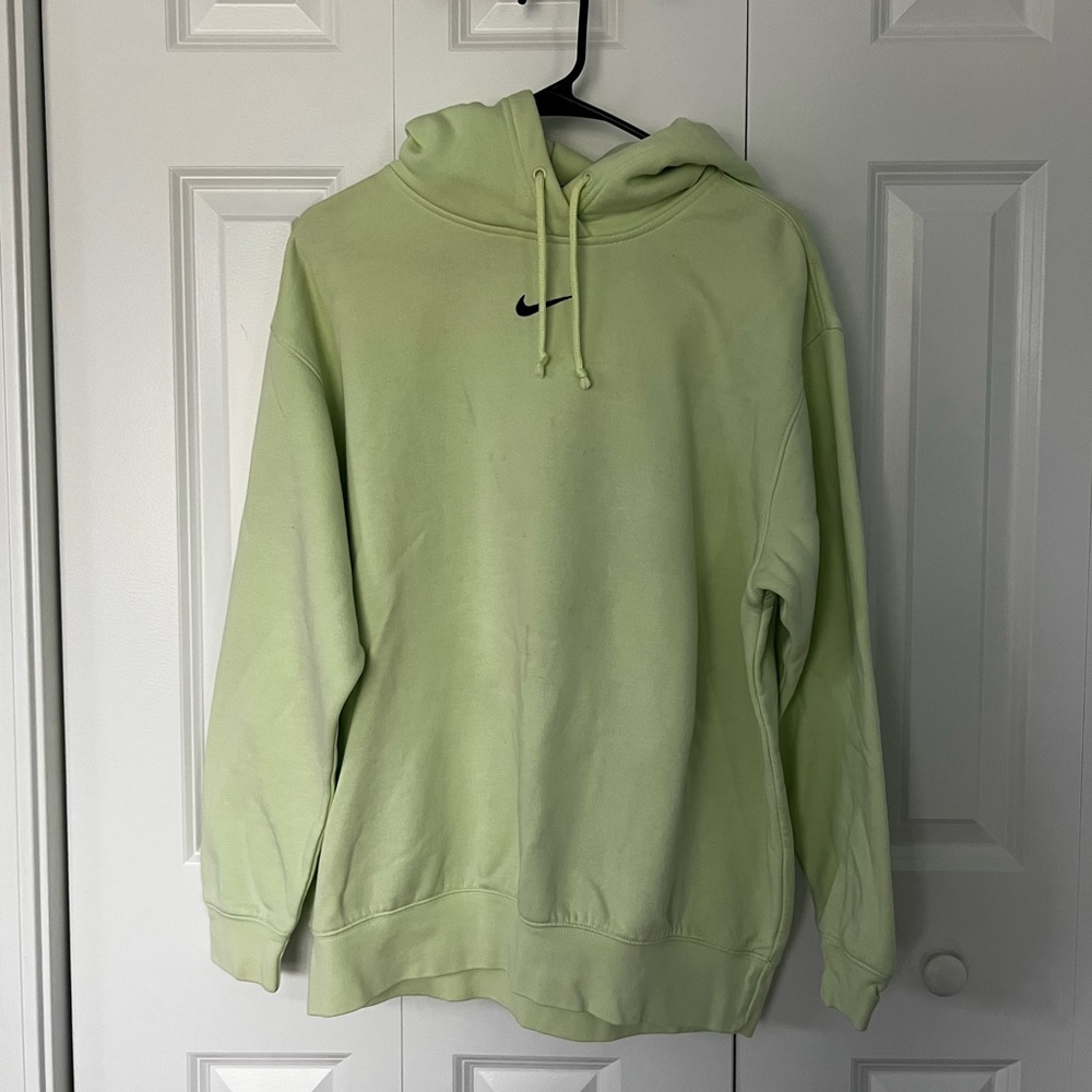 Neon Light Green Nike Hoodie (Like New)
